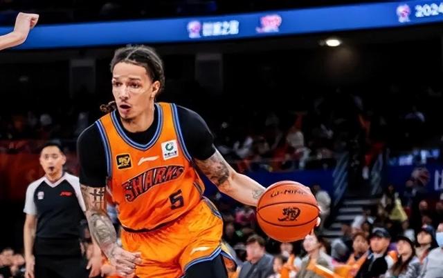 上海队大胜,球员状态回暖,备战下一场比赛的简单介绍 上海队大胜,球员状态回暖,备战下一场比赛的简单介绍