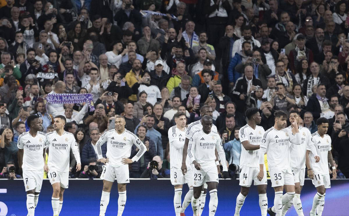 皇家马德里球员奋力反击晋级西甲联赛半决赛