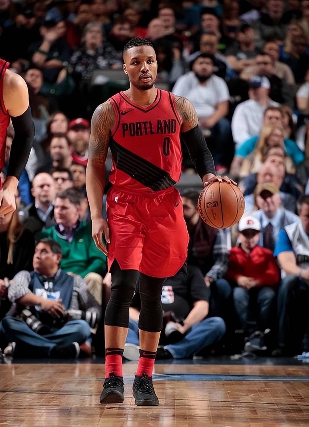 雄鹿队主力球员再度闪耀,率领球队取得胜利的简单介绍 雄鹿队主力球员再度闪耀,率领球队取得胜利的简单介绍