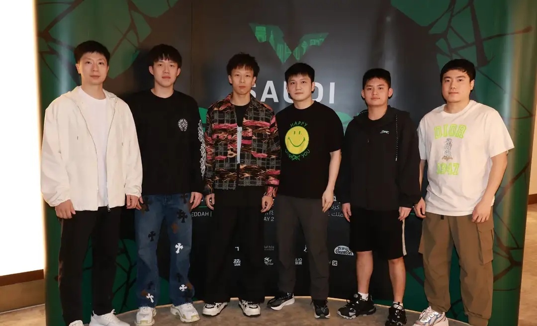 包含冠军教练赛后分享备战策略及心路历程的词条