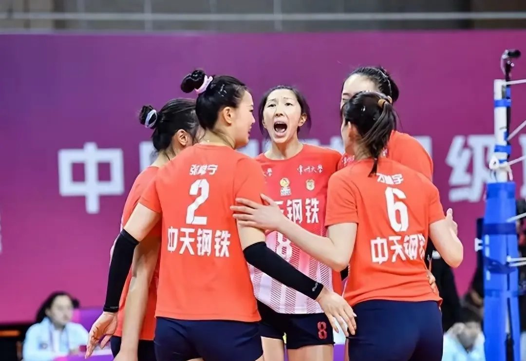 蒙古队在比赛中拼尽全力力挫对手 蒙古队在比赛中拼尽全力力挫对手