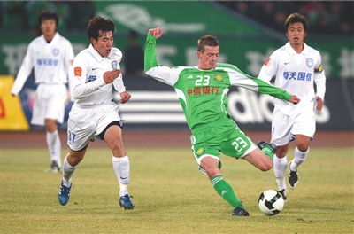 关于困境突破团结一心,球队气势如虹的信息 关于困境突破团结一心,球队气势如虹的信息