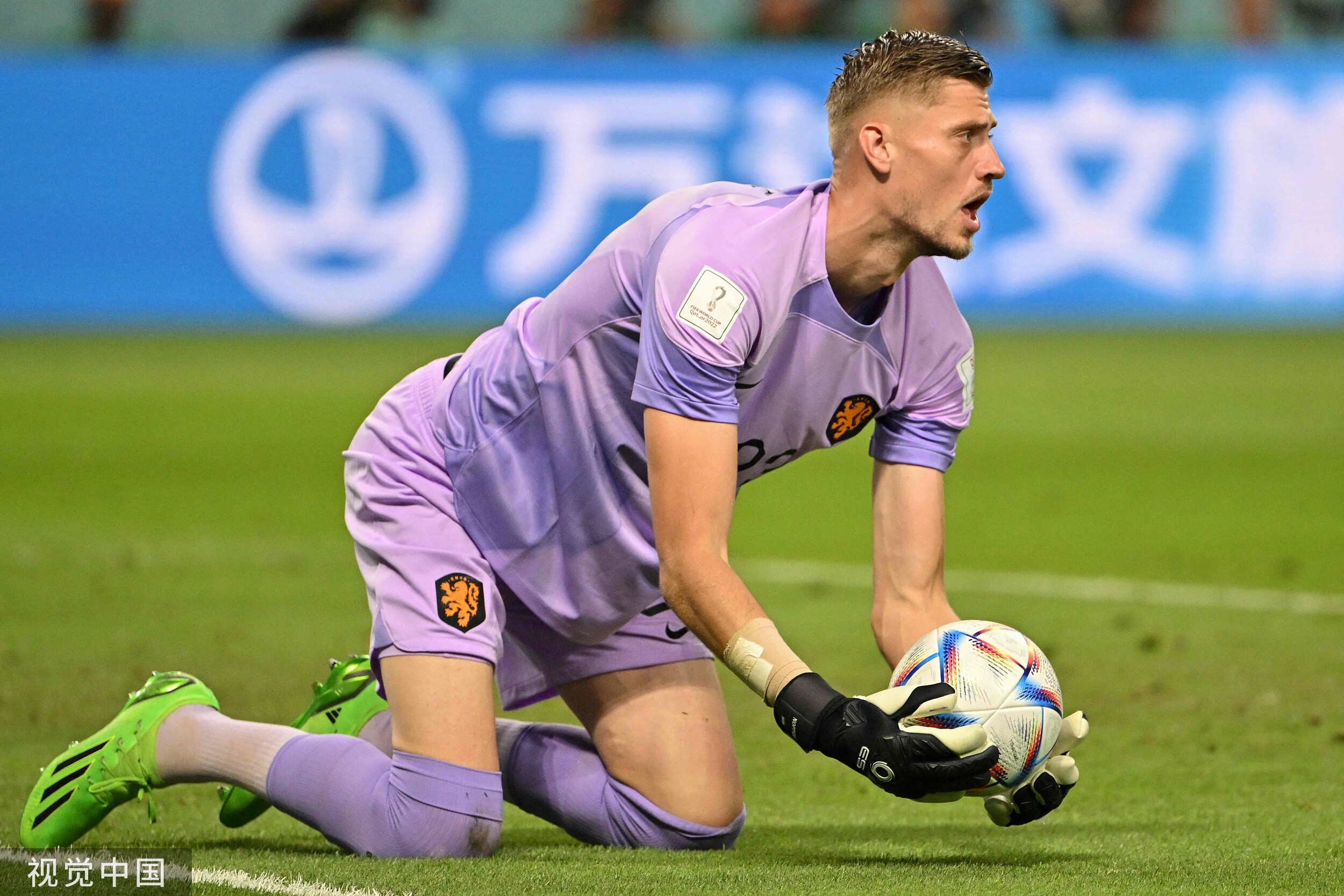 关于德国全胜背后隐患，荷兰后卫放话：我们能击败他们的信息