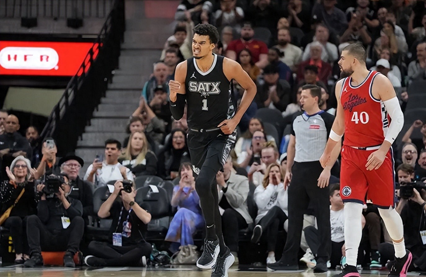 包含马刺队老将意外伤停,球队紧急寻求替补的词条 包含马刺队老将意外伤停,球队紧急寻求替补的词条