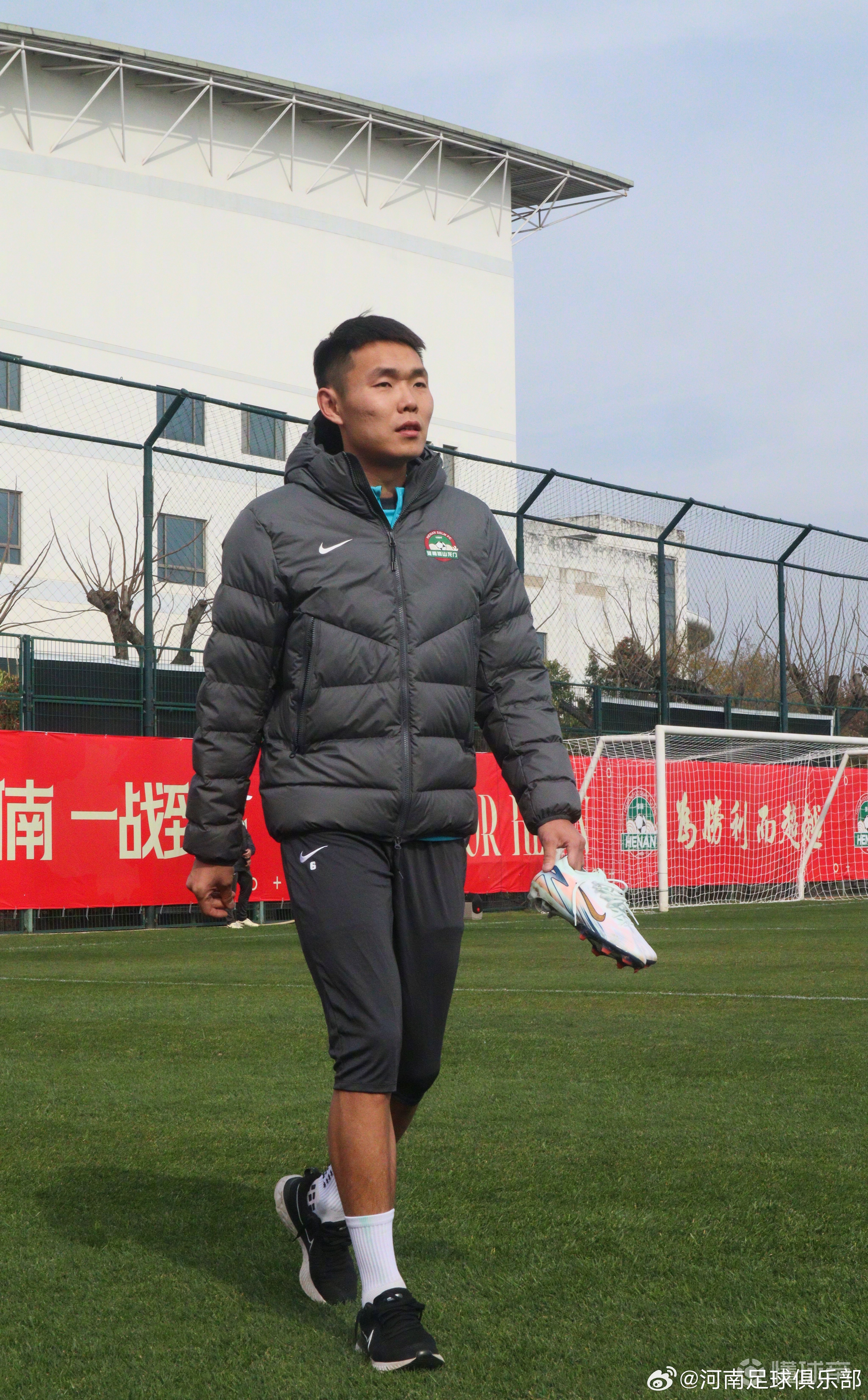 河南队大获全胜,球队士气高昂,期待更多胜利的简单介绍 河南队大获全胜,球队士气高昂,期待更多胜利的简单介绍