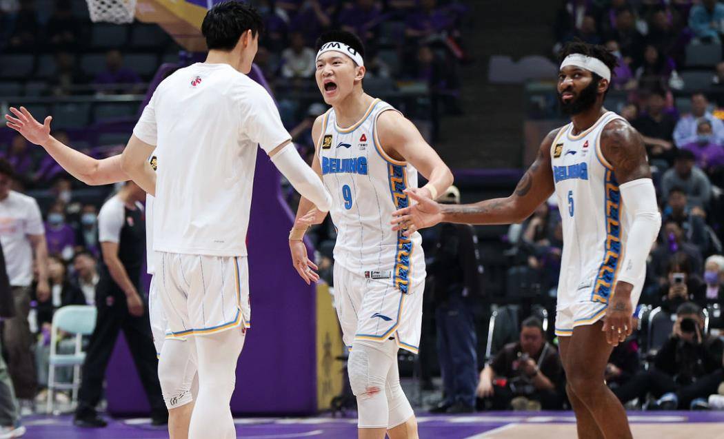 关于北京首钢坚守领先地位，北控男篮势不可挡的信息