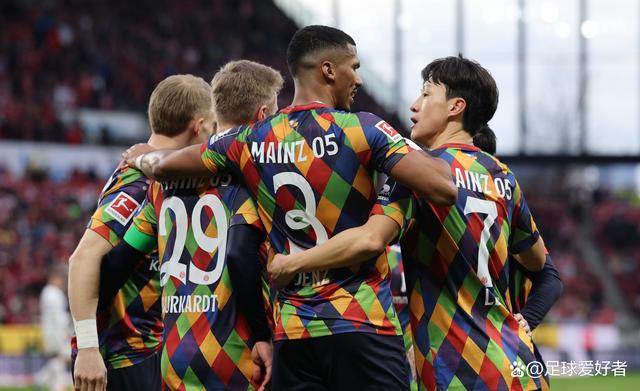 包含门兴狂胜，横扫欧冠对手的词条