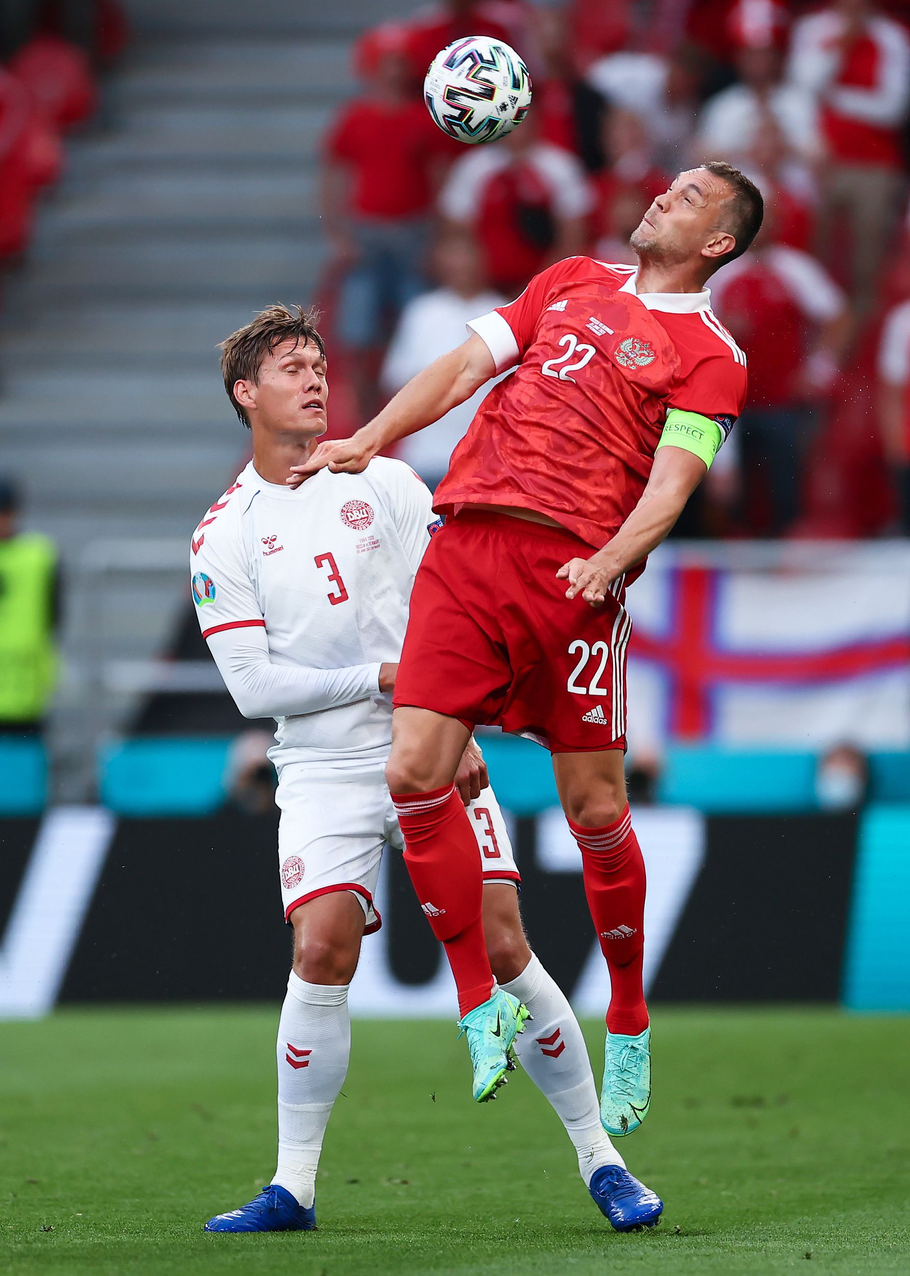 丹麦队大胜领跑,成功晋级欧洲杯资格赛 丹麦队大胜领跑,成功晋级欧洲杯资格赛