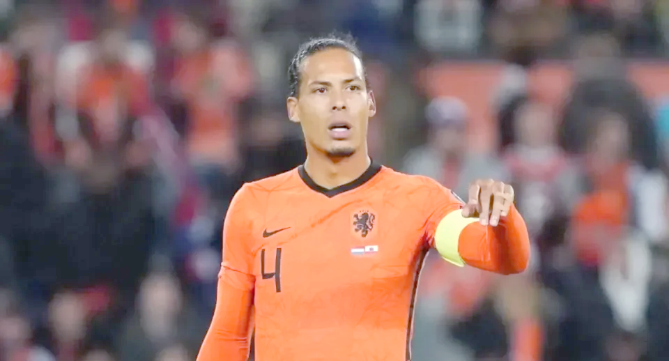 荷兰运动员优雅拼搏,受到教练称赞 荷兰运动员优雅拼搏,受到教练称赞