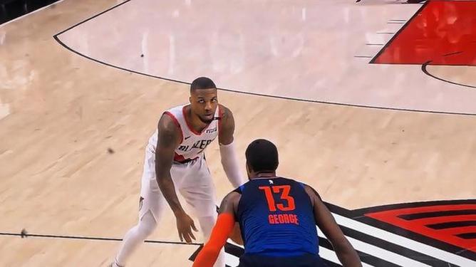 开拓者胜太阳，利拉德砍下35分